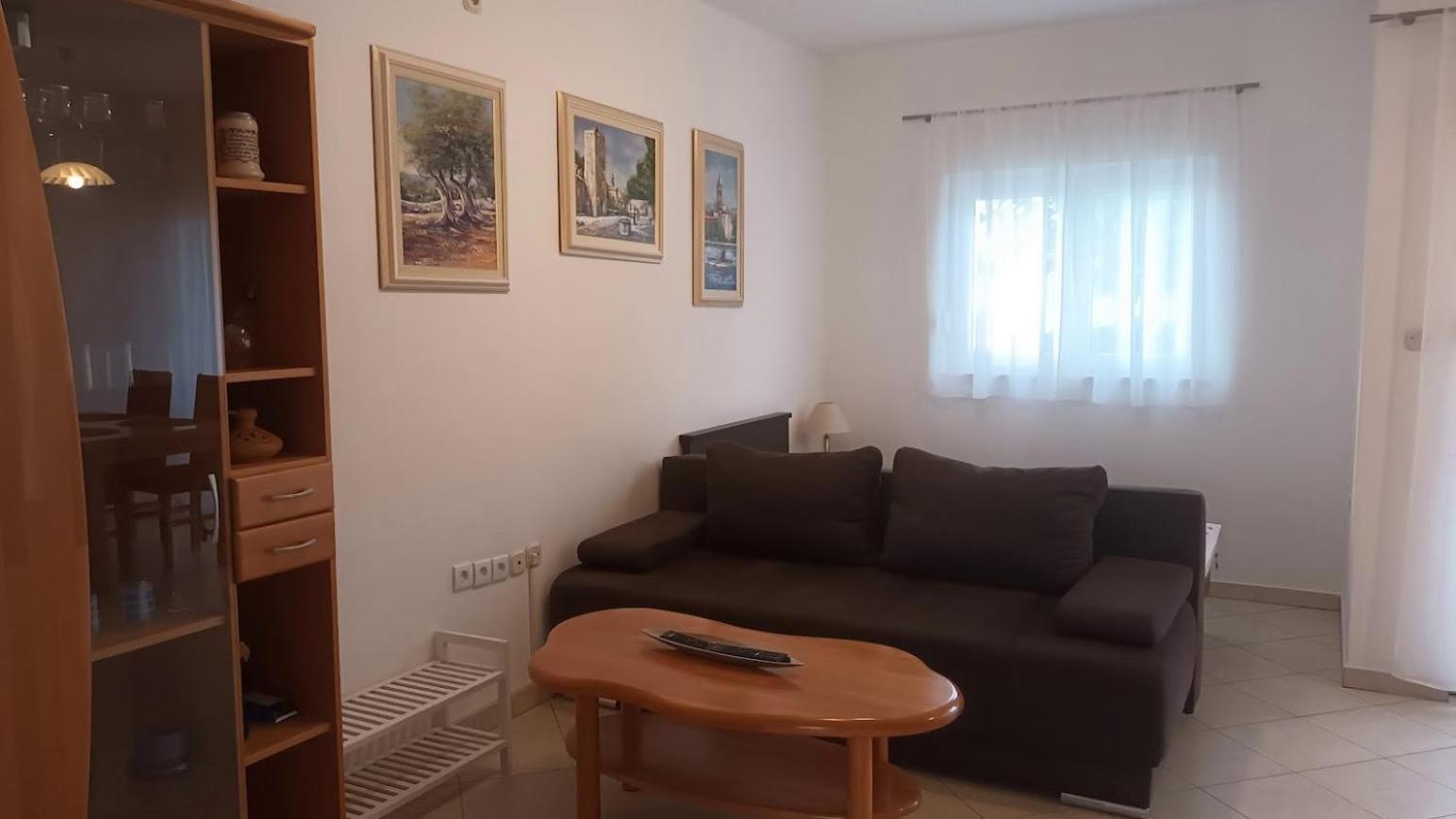Apartment Marelja - Private Parking And Balcony Zadar Buitenkant foto